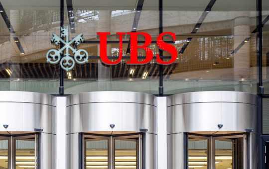 UBS Says 'Stay Clear' of Cryptocurrencies — Warns 'Regulators Will Crack Down on Crypto'