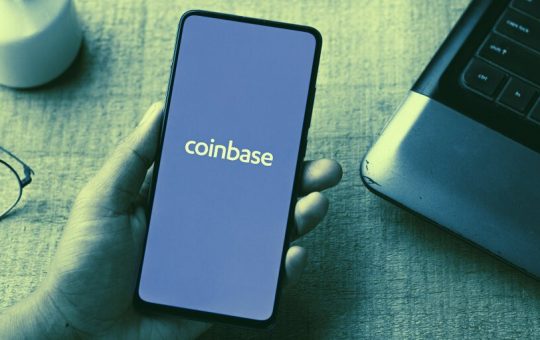 Coinbase Profits Drop 75% in Q3 Despite Dogecoin, SHIB Listings