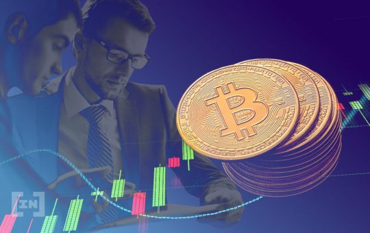 Bitcoin (BTC) Creates Bullish Engulfing Candlestick, Breaks Out From Consolidation Pattern