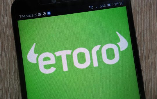 Twitter and eToro Partner for Stock and Crypto Trading as Musk Drives Finance Integration