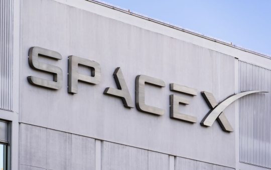 SpaceX Reports $373 Million Bitcoin Write-Down in Financial Documents