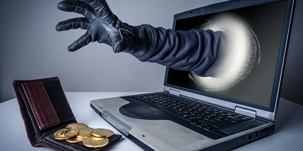 Hackers Pinch Nearly $1 Million in Crypto Via Fake Ledger App on Microsoft App Store