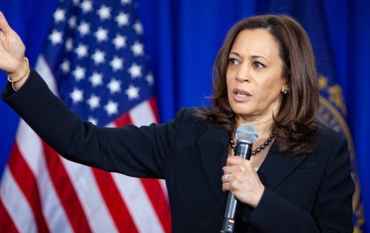 Kamala Harris Recruits Advisors With Binance Ties as Crypto Questions Persist