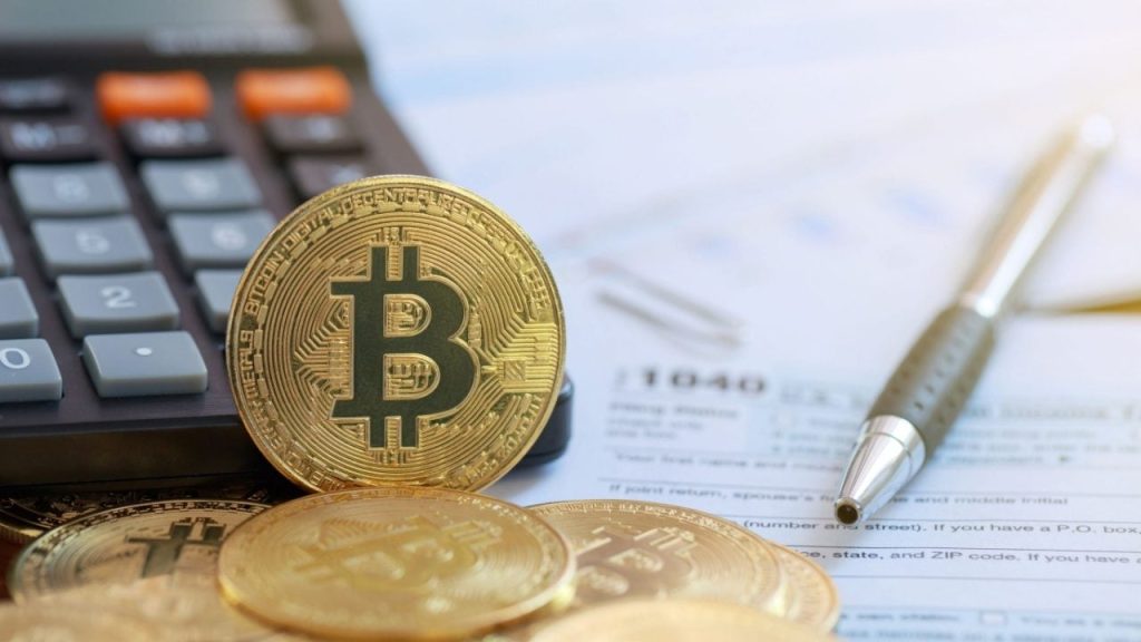 ‘Not a Maxi Anymore:’ Plan B Pivots to Bitcoin ETFs