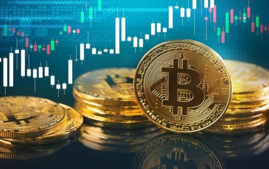 Bitcoin Has Been Trading Like a Tech Stock: Standard Chartered