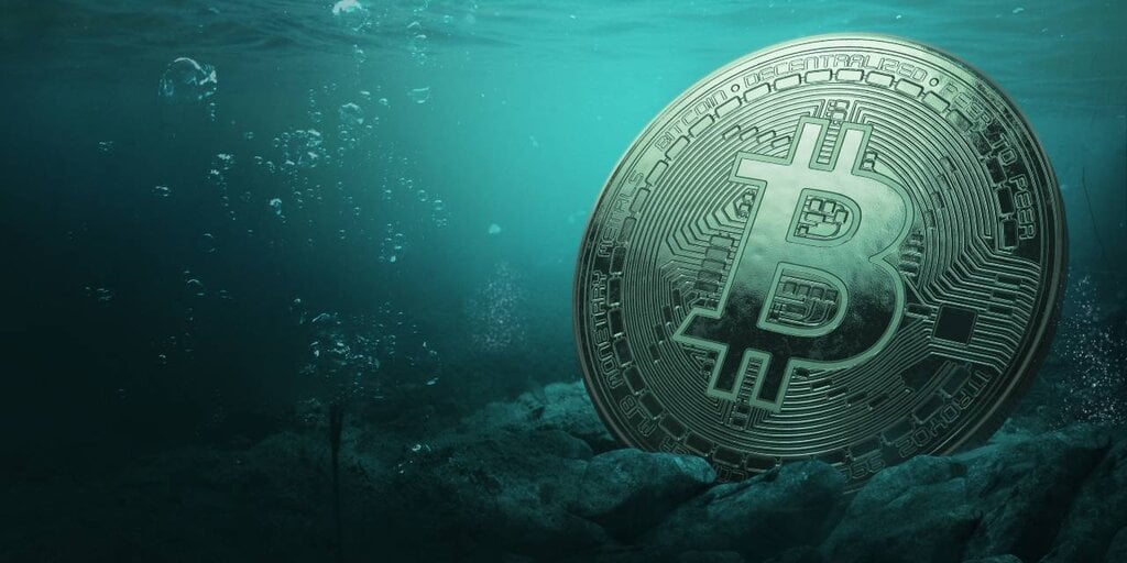 Quarter of All Bitcoin Investors Underwater as BTC Price Lags: CrypoQuant