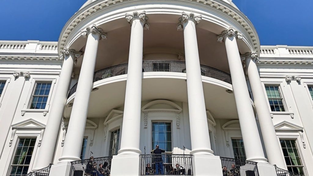 White House Crypto Czar Hails ‘Big Win for Crypto’ as Regulators Scrap Debanking Tactic