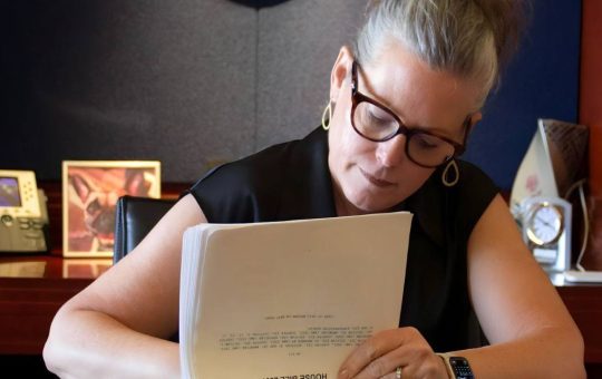 Arizona Passes Law to Establish Bitcoin Reserve Fund