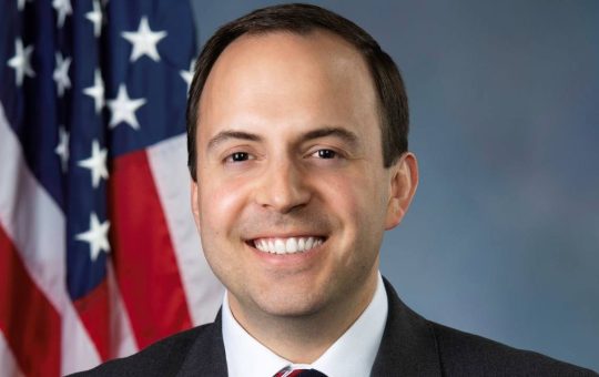 Texas Congressman Wants Crypto ATMs in Federal Government Buildings