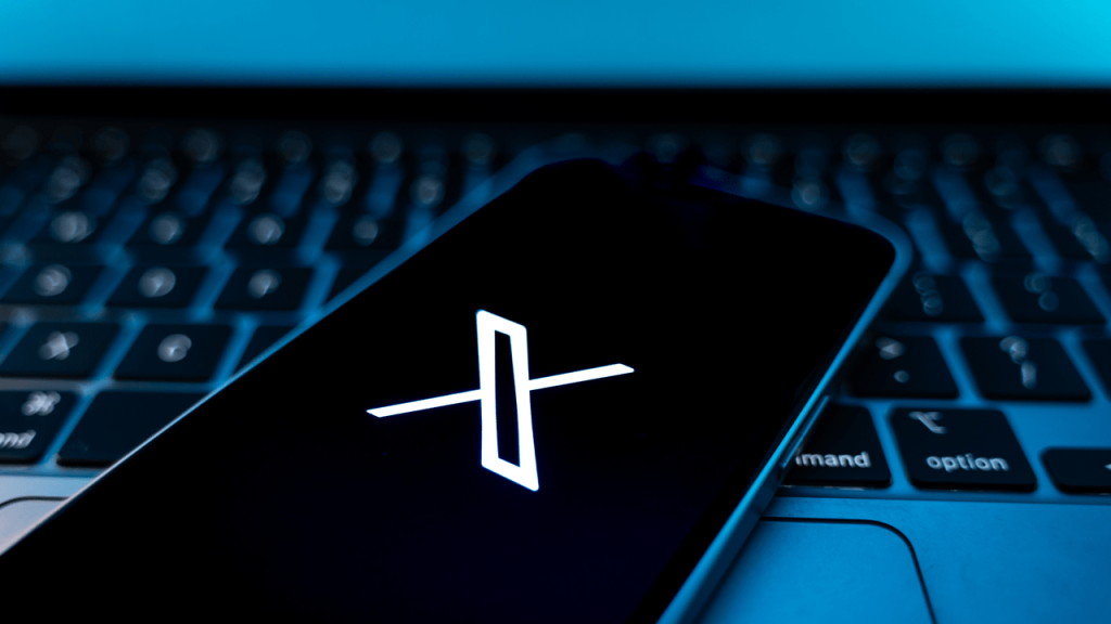 X Boss Yaccarino: Users Will Trade, Tip, and Spend Without Leaving the App