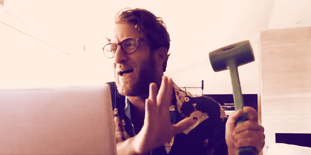 'I Want to Cry': Dave Portnoy Says He Fumbled an XRP Bag Worth Millions