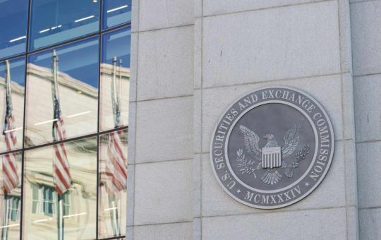 SEC Grants, Then Halts, Approval for Crypto ETF With XRP: Expert Calls It ‘Bizarre Situation’