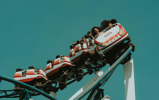 Crypto Rollercoaster: ETH and BNB Hit Highs, BTC Ends Lower