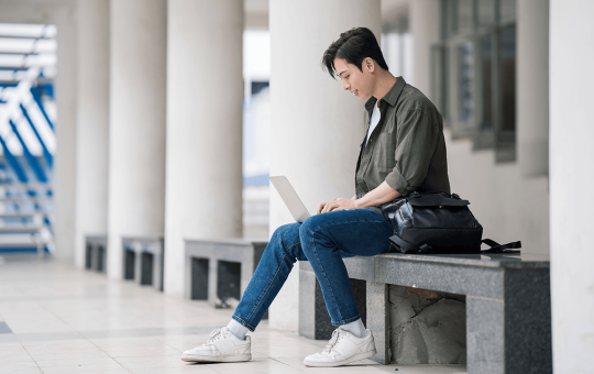 Blockchain Payments Streamline Access to Education for Indonesia’s Unbanked