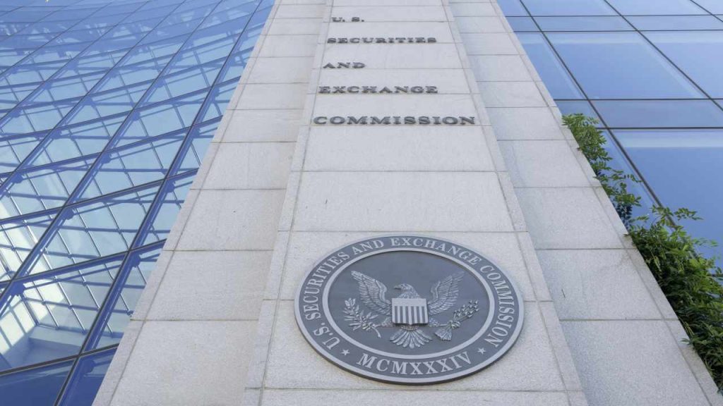 SEC Chair Backs Market Freedom in Spot Crypto Trading With Joint CFTC Support