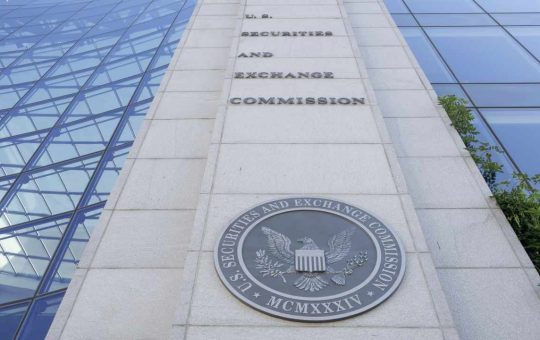 SEC Chair Backs Market Freedom in Spot Crypto Trading With Joint CFTC Support