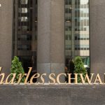 Charles Schwab Widens Regulated Crypto Exposure With Solana Futures Inside Brokerage Accounts