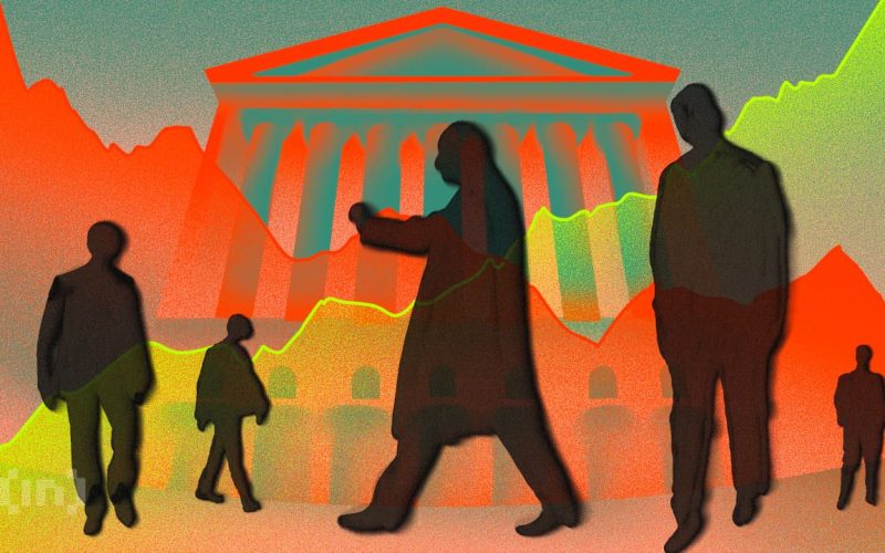 Japan's Signal Raises Yen Carry Fears for Bitcoin