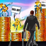 Bitcoin Sell-Off Pushes IBIT Investor Returns Into the Red, CIO Says