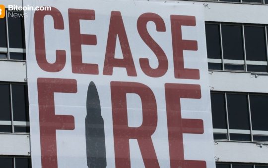 Bitcoin Hits $71.7K Before Pullback as Equities Rally on Ceasefire Hopes