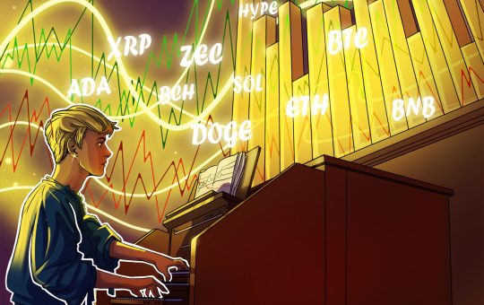 Bitcoin Strength Carries On As Altcoins Remain Under Clear Pressure